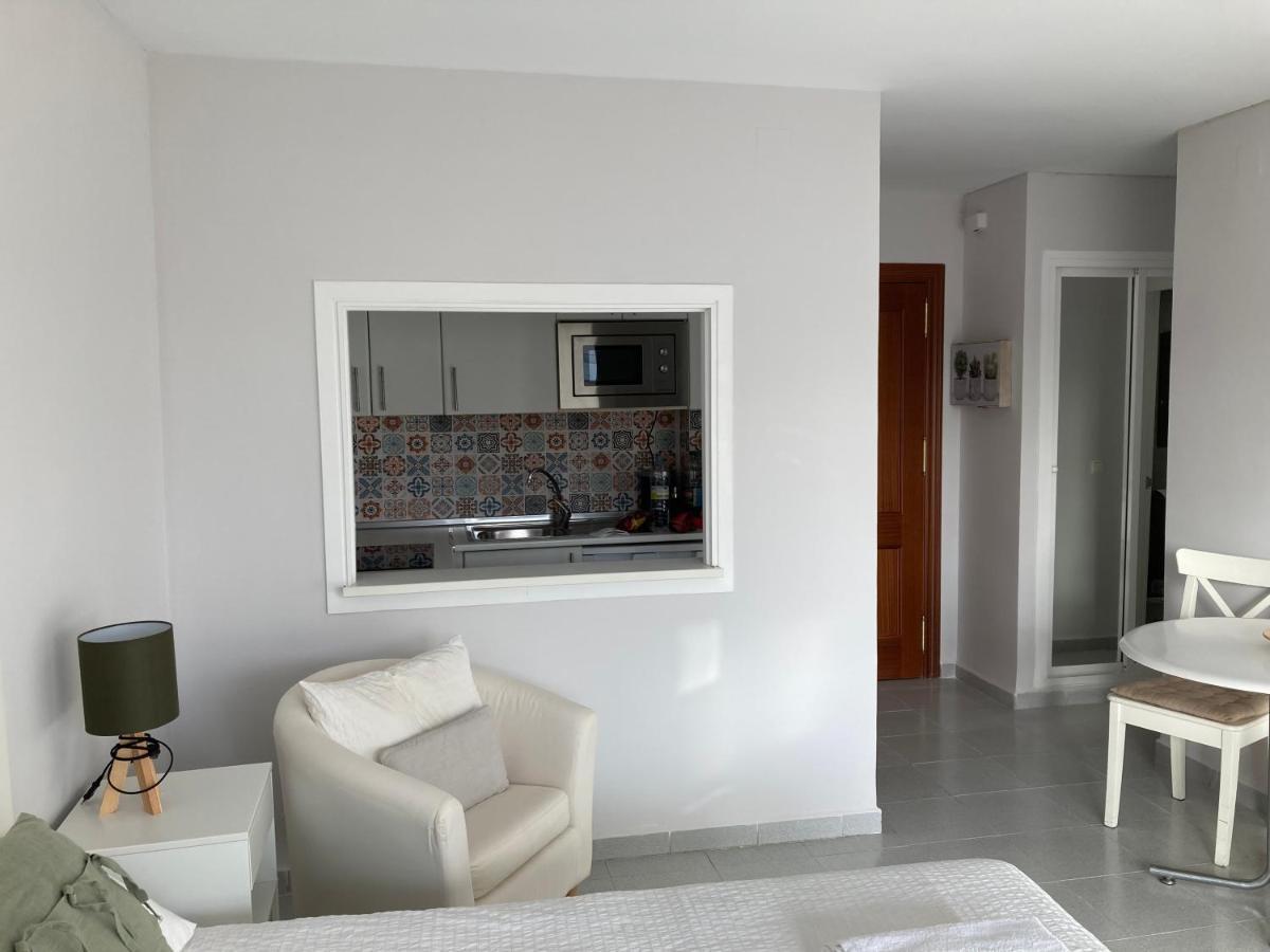 Apartament Carihuela Nucleo Cristal Torremolinos Zewnętrze zdjęcie